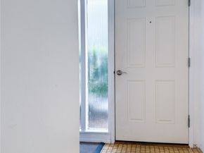 12230 SE 60th Street 34, Bellevue WA 98006