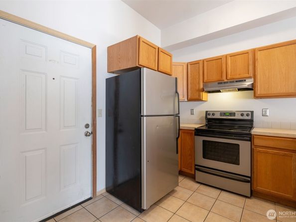 11424 1st Avenue S 103, Seattle WA 98168