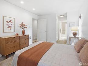 215 20th Avenue E 105, Seattle WA 98112