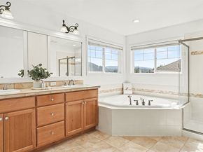 36113 SE Turnberry Street, Snoqualmie WA 98012