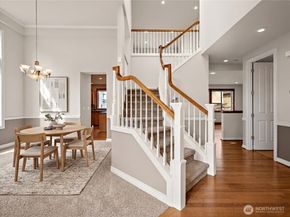 4610 NE 1st Ct, Renton WA 98059