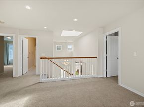 4610 NE 1st Ct, Renton WA 98059