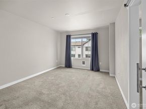 2004 101st Avenue SE 5, Lake Stevens WA 98258