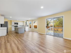 20319 120th AVE SE, Kent WA 98031