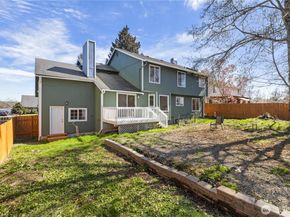 20319 120th AVE SE, Kent WA 98031