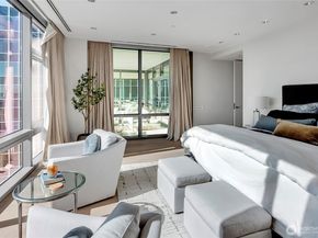 715 2nd Avenue 1702, Seattle WA 98104