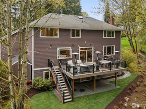 15820 104th Avenue NE, Bothell WA 98011
