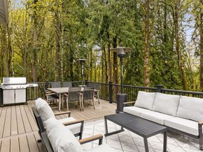 15820 104th Avenue NE, Bothell WA 98011