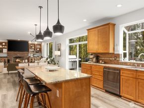 15820 104th Avenue NE, Bothell WA 98011