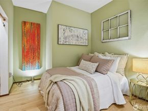 1107 E Denny Way A5, Seattle WA 98122