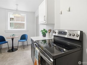 1107 E Denny Way A5, Seattle WA 98122
