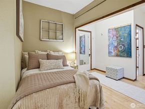 1107 E Denny Way A5, Seattle WA 98122