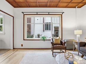 1107 E Denny Way A5, Seattle WA 98122