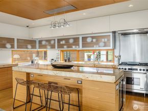 2369 Fairview Avenue E 6, Seattle WA 98102