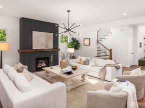 10620 NE 28th Place, Bellevue WA 98004