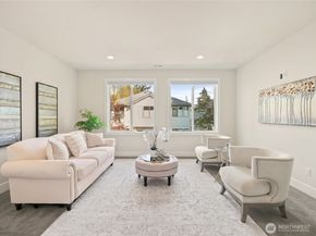2824 Park Avenue N, Renton WA 98056