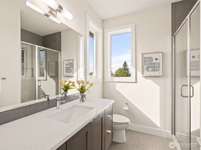 2824 Park Avenue N, Renton WA 98056