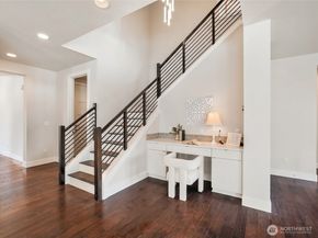 2824 Park Avenue N, Renton WA 98056