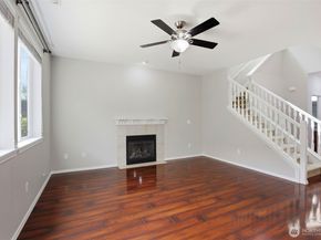 22825 42nd Drive SE, Bothell WA 98021