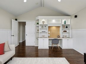 24608 SE 2nd Place, Sammamish WA 98074