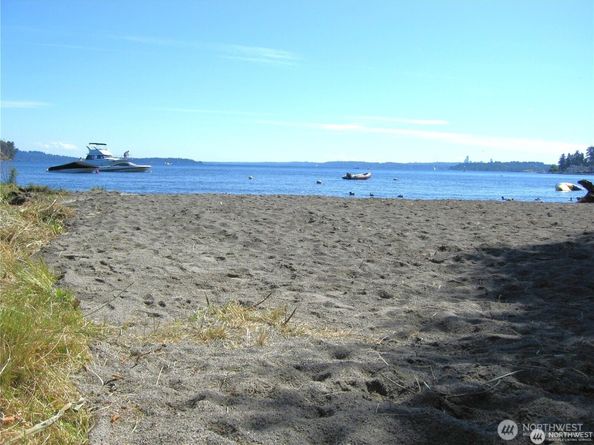 11855 89th Place NE, Kirkland WA 98034