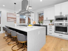 11855 89th Place NE, Kirkland WA 98034