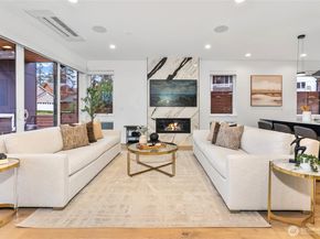 11855 89th Place NE, Kirkland WA 98034