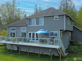 8101 NE Hunt Club Lane, Hansville WA 98340