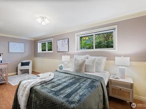 1036 146th Avenue SE, Bellevue WA 98007