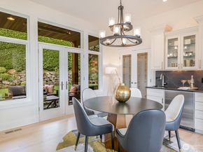 15517 Lake Shore Boulevard NE, Lake Forest Park WA 98155