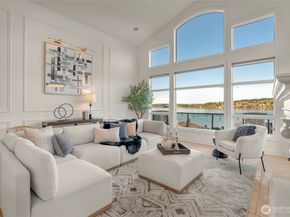 15517 Lake Shore Boulevard NE, Lake Forest Park WA 98155