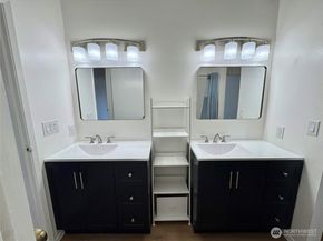 8823 Holly Drive H204, Everett WA 98208