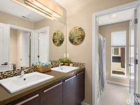 732 SE 11th Street, North Bend WA 98045