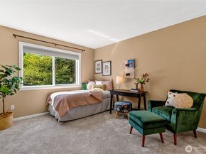 2401 Lyons Avenue NE, Renton WA 98059