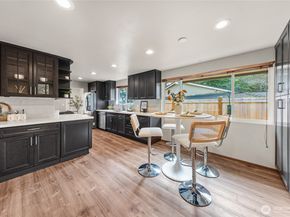 1208 172nd Avenue NE, Bellevue WA 98008