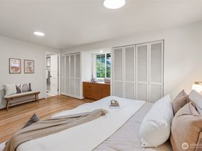 1208 172nd Avenue NE, Bellevue WA 98008