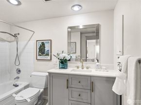 1208 172nd Avenue NE, Bellevue WA 98008