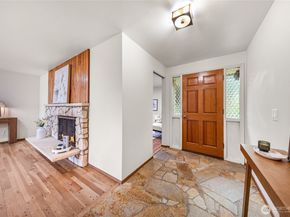 1208 172nd Avenue NE, Bellevue WA 98008