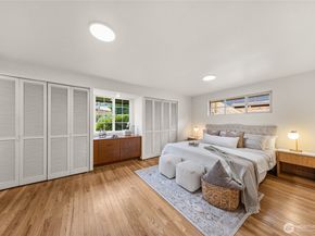 1208 172nd Avenue NE, Bellevue WA 98008