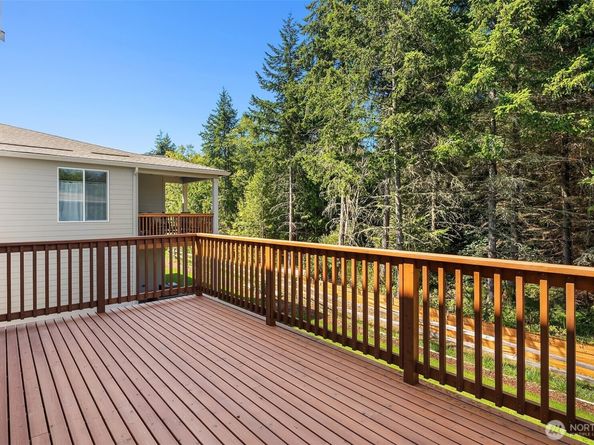 23361 Arbors Terrace Road NE 21, Kingston WA 98346