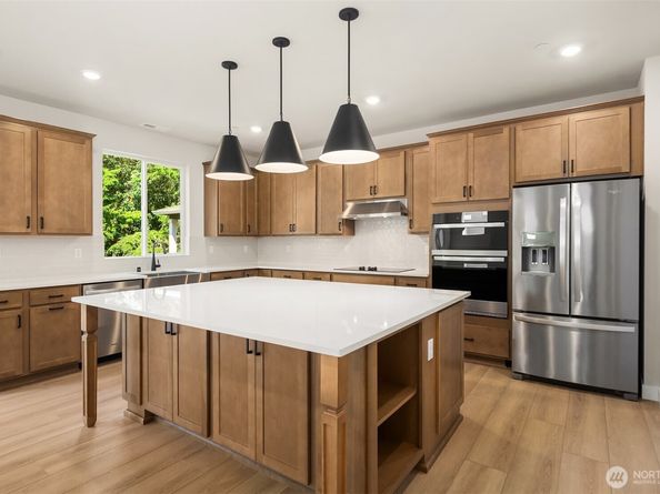 23361 Arbors Terrace Road NE 21, Kingston WA 98346