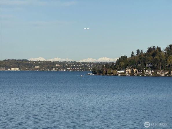 3319 Burnett Avenue N, Renton WA 98056