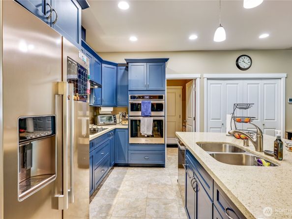 7058 E Nightingale Street, Port Orchard WA 98366