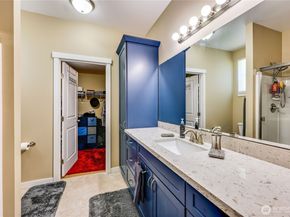 7058 E Nightingale Street, Port Orchard WA 98366