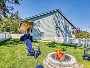 7058 E Nightingale Street, Port Orchard WA 98366