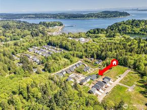 7058 E Nightingale Street, Port Orchard WA 98366