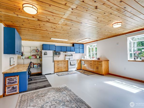 37611 Hansville Road NE, Hansville WA 98340