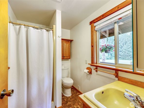 37611 Hansville Road NE, Hansville WA 98340