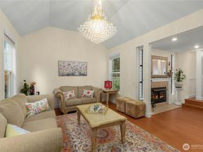 21842 NE 30th Place, Sammamish WA 98074