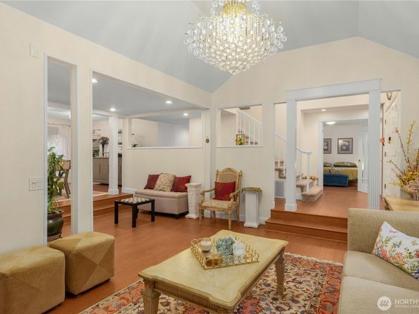 21842 NE 30th Place, Sammamish WA 98074